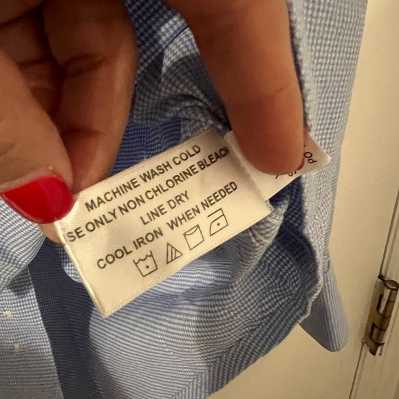 Orvis brand shirt size M (S112) - Picture 6 of 7